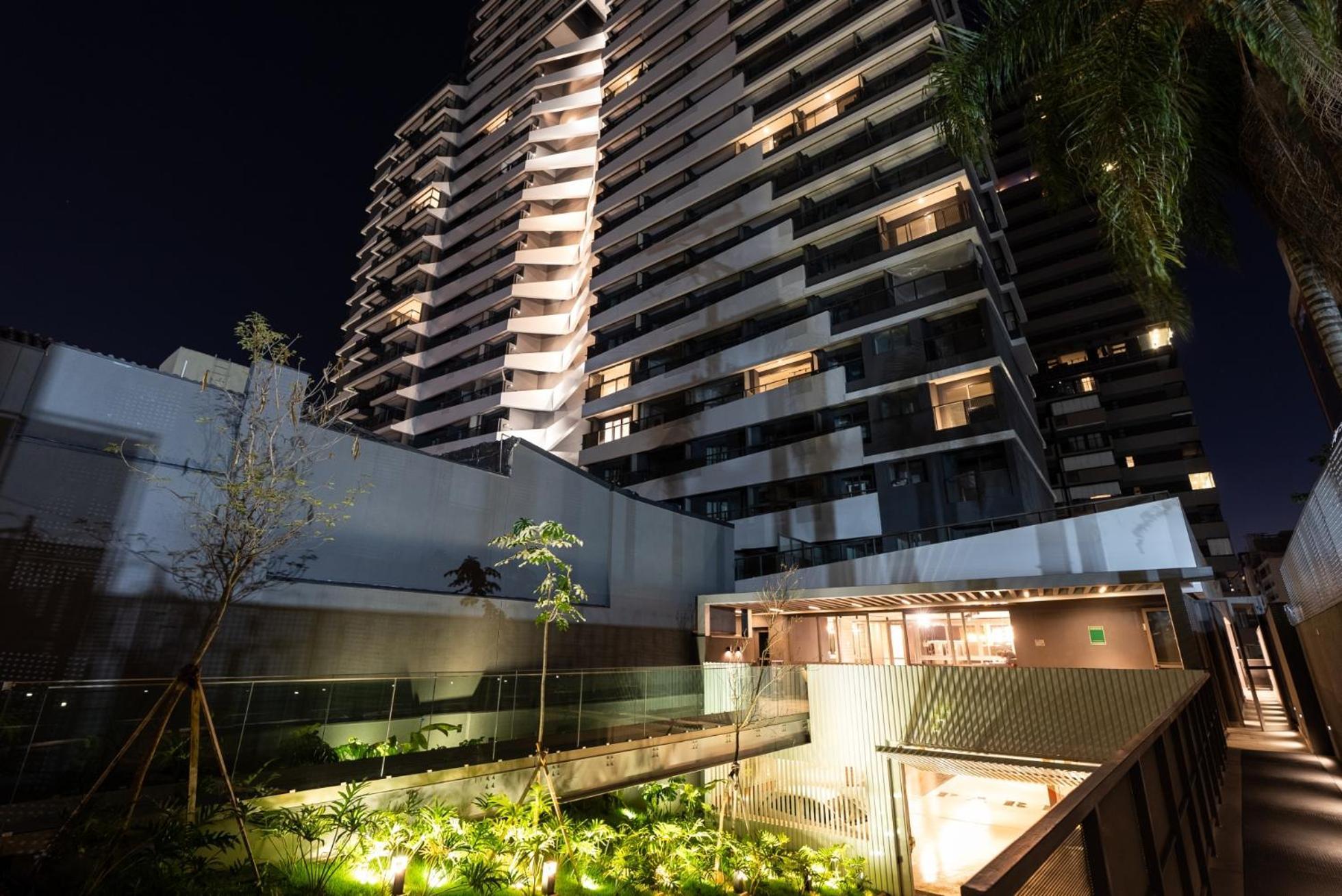 Vn Oscar Freire 1375 * São Paulo